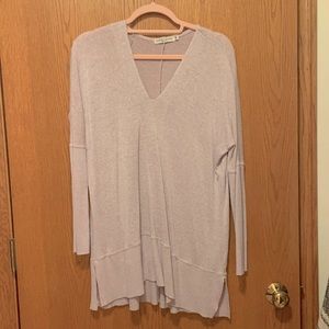 Light dusty mauve pullover tunic sweater